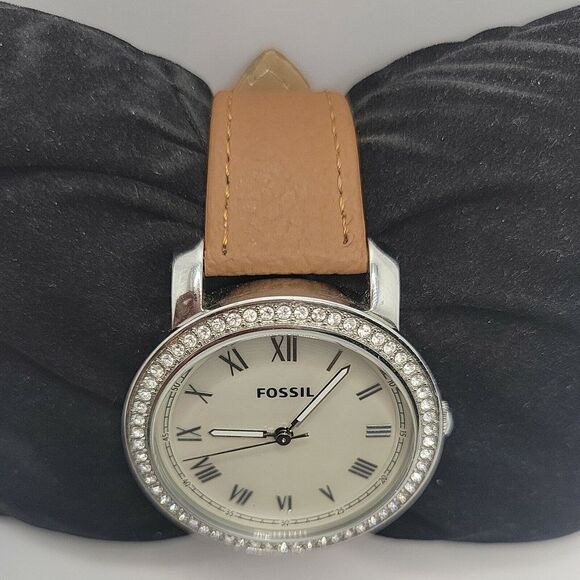 Fossil ES3112 Women Brown Leather Analog Mother Of Pearl Dial Quartz Watch BC619 - Picture 4 of 10